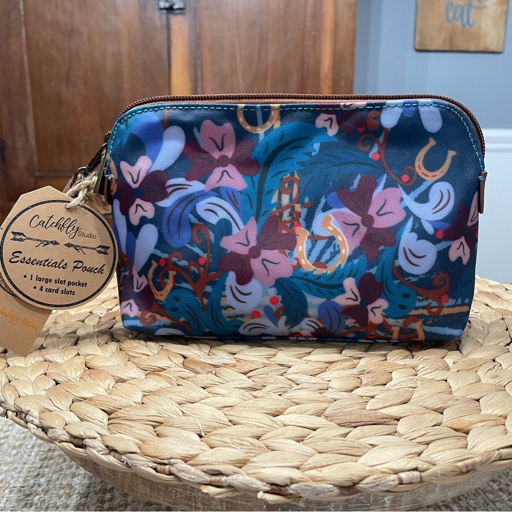 Catchfly Studio Essentials Pouch Removable Wristlet Horseshoes Florals Bows